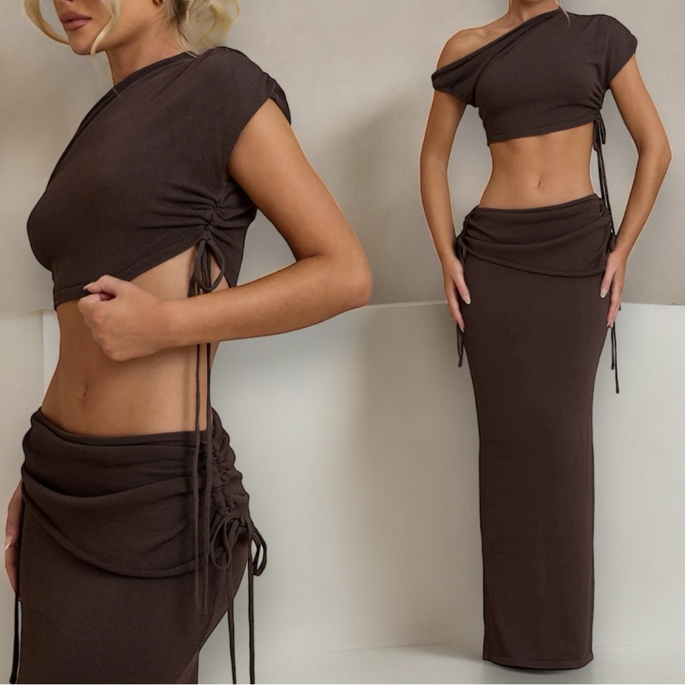 SOLD- WanderDoll Yris Knit Coord Chocolate